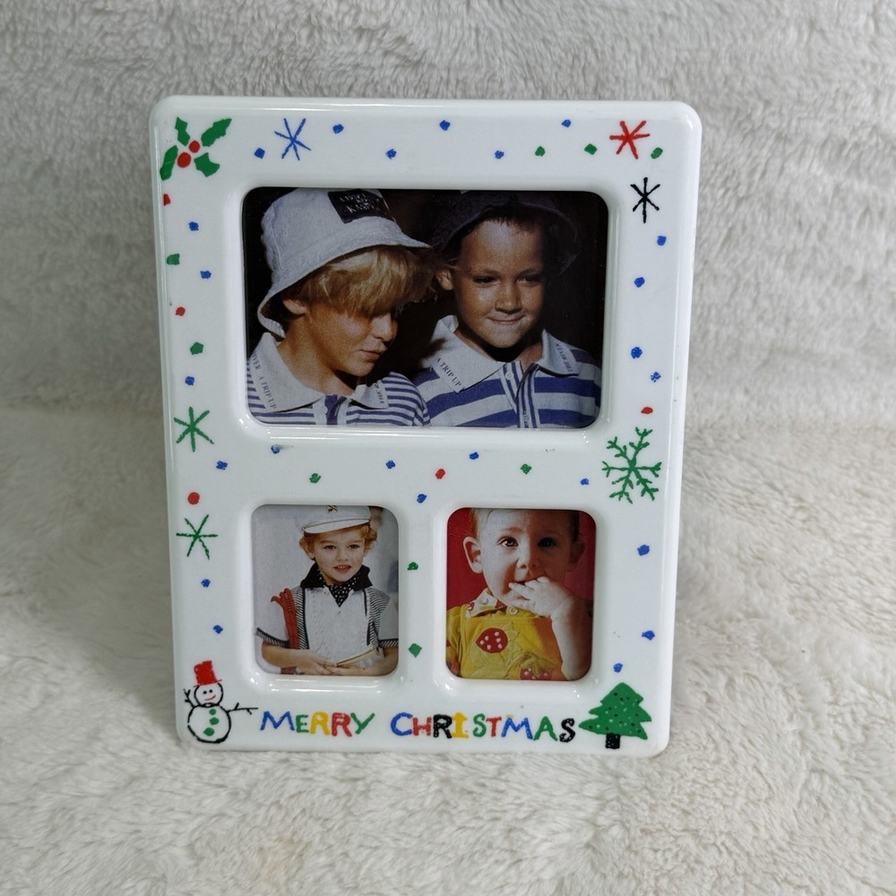 NEW Vintage 1990s Y2K Plastic Christmas Picture Frame Scribbles 7 1/4" X 5 5/8"